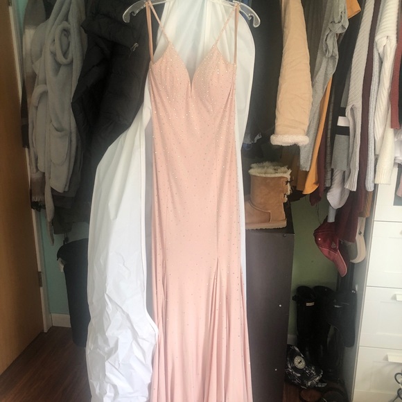 Prom dress - Picture 2 of 3